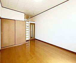 京王線 高幡不動駅 徒歩9分の賃貸アパート 1階1Kのリビング/ダイニング