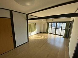 須賀町マンション 3階ワンルームのリビング/ダイニング