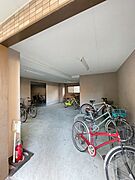 敷地内/建物