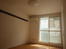 フラット程久保 203 2階1Kのリビング/ダイニング