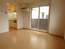 サニーヒルズ立花 301 3階1LDKのリビング/ダイニング