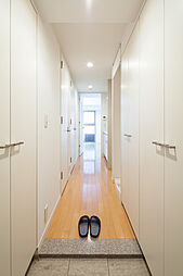 同建物内の写真を掲載しており、実際の部屋とは異なる場合がございます
