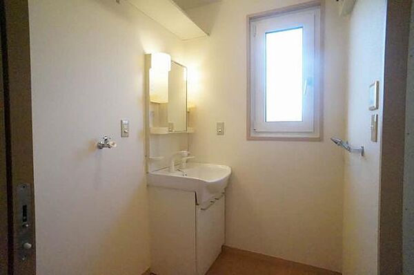 apartment 岩手県一関市字台町48-48
台町の賃貸情報を見る
物件地図