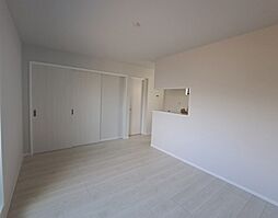 グランメゾン南流山 1階1LDKのリビング/ダイニング