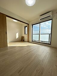 Osaka Metro谷町線 平野駅 徒歩3分の賃貸アパート 3階1LDKのリビング/ダイニング