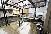 敷地内/建物
