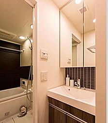 同建物内の写真を掲載しており、実際の部屋とは異なる場合がございます。