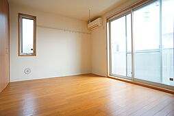 ’Ａｉｎａ　ｐａｌｉ 1階1Kのリビング/ダイニング