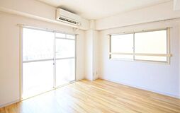 東京メトロ東西線 神楽坂駅 徒歩6分の賃貸マンション 5階ワンルームのリビング/ダイニング