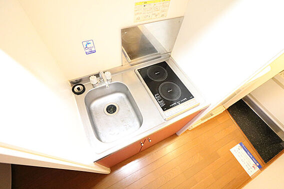 レオパレス堀川_内装_1