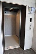 敷地内/建物