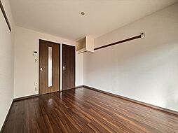 小田急小田原線 玉川学園前駅 徒歩30分の賃貸マンション 1階1Kのリビング/ダイニング