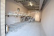 敷地内/建物