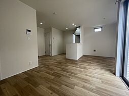 フローレンティアII 102 1階1LDKのリビング/ダイニング