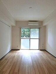 スカイコート市ヶ谷第5 1階1Kのリビング/ダイニング