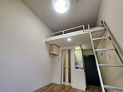 ライフピア新中野 1階ワンルームのリビング/ダイニング