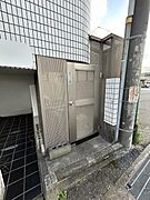 敷地内/建物