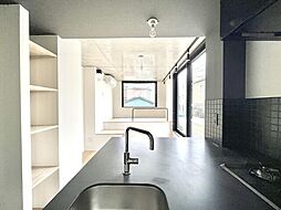 ｔｒｉａｓ367 2階1DKのリビング/ダイニング