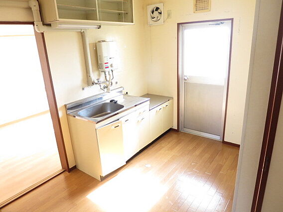 新和ハイツ_内装_3