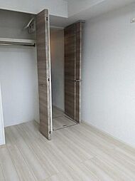 Hilltop B 1階ワンルームのリビング/ダイニング