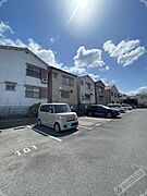 広々とした敷地内駐車場を完備♪♪