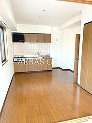 サン・ファミーユ 1階2LDKのリビング/ダイニング