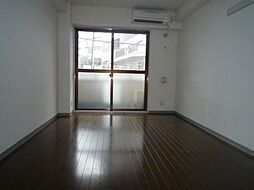 シントミプラザ新宿 4階ワンルームのリビング/ダイニング