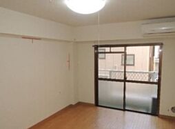 ロジマン菊川 5階ワンルームのリビング/ダイニング