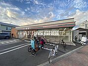 セブン-イレブン 杉並久我山人見街道店 375m