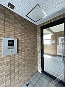 オートロック完備で部外者はシャットアウト♪♪