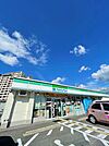 ファミリーマート 198m