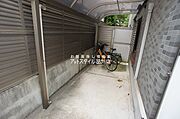 敷地内/建物