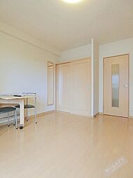 レオパレスＲＥＺＯＮ中百舌鳥 805 8階1Kのリビング/ダイニング