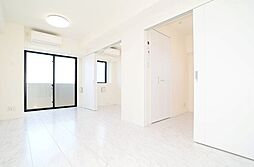 ステージファースト浅草桜橋 11階2LDKのリビング/ダイニング