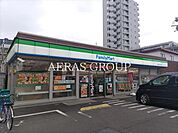 ファミリーマート相模大野八丁目店 712m