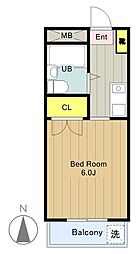 シャトル井上 1階