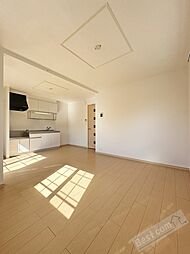 ユニゾン 2階2LDKのリビング/ダイニング