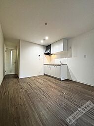 JR関西本線 八尾駅 徒歩2分の賃貸アパート 1階1LDKのリビング/ダイニング