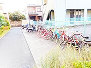 敷地内/建物