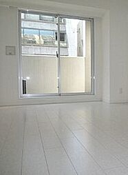 都営新宿線 岩本町駅 徒歩5分の賃貸マンション 5階1Kのリビング/ダイニング