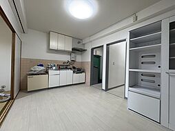 山晃社ビル 602 6階1LDKのリビング/ダイニング