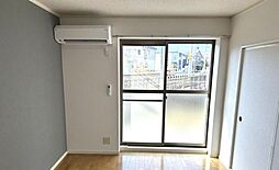 クレストパレス参番館 1階2DKのリビング/ダイニング