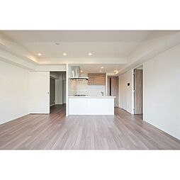 ルーウェ東大泉 4階2LDKのリビング/ダイニング