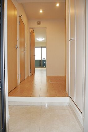 ジュネス・M_内装_4