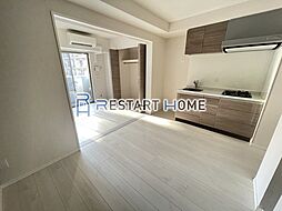 フォレ・リビエール磯辺通 4階1DKのリビング/ダイニング