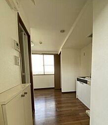 エンブレム早宮 2階ワンルームのリビング/ダイニング