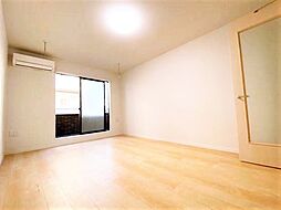 ヴィスタ百合丘 201 2階1Kのリビング/ダイニング