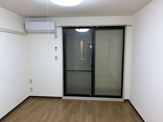 あおば_内装_0