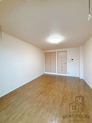 ハマデラＰＵＮＴＯ_内装_2