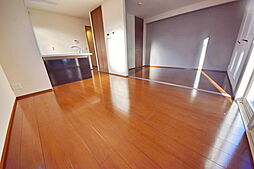 グランシャリオ 102 1階1LDKのリビング/ダイニング